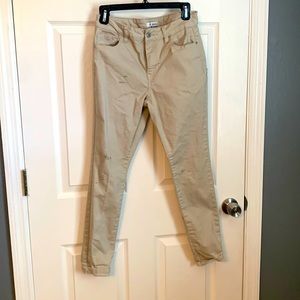 Tan jeans size 6